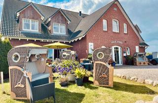 Haus kaufen in 23758 Wangels, Zwei Häuser, viele Möglichkeiten – Kapitalanlage an der Ostsee