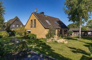 Einfamilienhaus kaufen in 24972 Steinbergkirche, Einfamilienhaus mit Einliegerwohnung in ruhiger Feldrandlage von Steinbergkirche