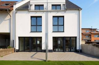 Haus kaufen in Töngesstraße 15a, 55129 Ebersheim, Neuwertiges Doppelhaus mit Garten, Terrasse & Loggia im Herzen von Mainz-Ebersheim