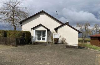 Immobilie kaufen in Römlinsdorfer Straße 24, 78727 Oberndorf, Ehemaliges Kirchengebäude in Oberndorf-Hochmössingen als Gemeinbedarfsläche zu verkaufen!