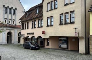 Wohnung kaufen in Kirchplatz, 73098 Rechberghausen, Schöne Dachgeschoss-Wohnung im Herzen von Rechberghausen