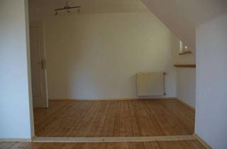 Wohnung mieten in 86911 Dießen, Ruhige, helle, gemütliche 2,5 Zi-Whg mit Mansardenraum und großer Terrasse, Diessen