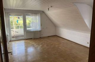 Wohnung mieten in 71394 Kernen, Helle 3,5-Zimmer Dachgeschosswohnung mit Balkon mit schöner Aussicht ins Grüne in Kernen im Remstal