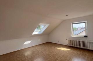 Wohnung mieten in Frankfurter Straße, 64572 Büttelborn, 4-Zimmer Dachgeschosswohnung ohne Balkon ohne Stellplatz in Worfelden