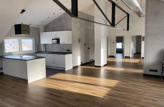 Wohnung mieten in 88273 Fronreute, Moderne, 2-Zimmer Studiodachgeschosswohnung in Fronhofen