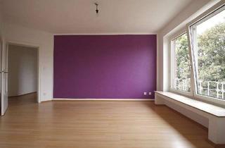 Wohnung mieten in Auf Der Donau 13, 45139 Südostviertel, Südostviertel: 2 1/2 Zimmerwohnung mit großer Wohnküche, WG-geeignet