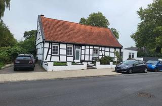 Einfamilienhaus kaufen in 45478 Speldorf, Charmantes Einfamilienhaus mit Garten & Pool in Mülheim an der Ruhr