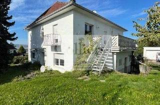 Mehrfamilienhaus kaufen in 61194 Niddatal, 2 Mehrfamilienhäuser mit Entwicklungspotential in Niddatal