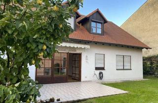 Einfamilienhaus kaufen in Heinrichsgraben, 85092 Kösching, Traumhaus im Herzen von Kösching – Freistehendes Einfamilienhaus mit 8 Zimmern