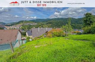 Einfamilienhaus kaufen in 76599 Weisenbach, Einfamilienhaus mit Panoramaaussicht, Einliegerwohnung und Ausbaureserve im DG in Weisenbach