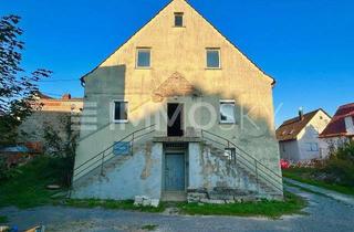 Grundstück zu kaufen in 97274 Leinach, Ruhige Lage trifft Potenzial – Sanierungsobjekt mit Raum für Neues