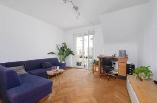 Wohnung kaufen in 75177 Pforzheim, Stilvolle 2,5-Zimmer-Altbauwohnung mit hochwertiger Ausstattung und Ausbaureserve im DG!