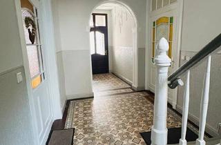 Wohnung kaufen in 42855 Remscheid, Remscheid - Dachgeschoss Eigentumswohnung über den Dächern Remscheids