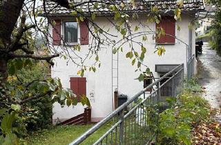 Einfamilienhaus kaufen in 75365 Calw, Calw - Einfamilienhaus in Calw-renovierungsbedürftig, teils verkauft