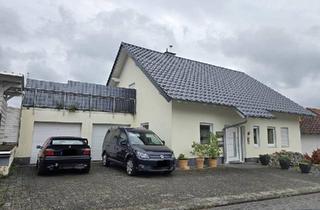 Mehrfamilienhaus kaufen in 56746 Kempenich, Kempenich - Wohnung mit Einliegerwohnung in ruhiger, wunderschöner Lage