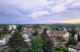 Wohnung kaufen in 71706 Markgröningen, Markgröningen - ***PROVISIONSFREI*** Großzügige und gepflegte 2 Zimmer-Wohnung mit Aufzug und herrlicher Aussicht!