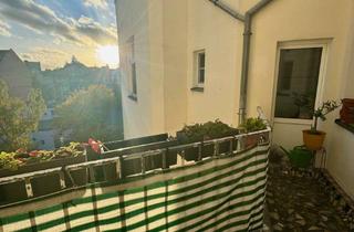 Wohnung kaufen in Undinestraße, 12203 Lichterfelde, Große Wohnung mit Balkon und Terrasse in sehr guter Lage