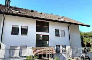 Wohnung kaufen in 76332 Bad Herrenalb, Große 3 ZIMMER WOHNUNG = zusammengelegt aus zwei Wohnungen