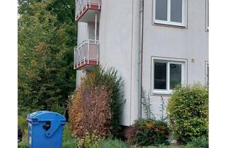 Wohnung kaufen in Gröninger Straße 12, 38820 Halberstadt, Gepflegte 2-Zimmer-Wohnung mit Balkon und Garage in Halberstadt