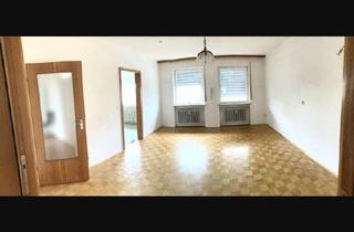 Wohnung mieten in Sulzberg, 85244 Röhrmoos, Sanierte 4-Zimmer-Wohnung mit Balkon in Röhrmoos Nähe S-Bahn