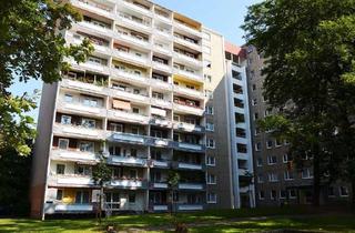 Wohnung mieten in Thomas-Müntzer-Hof, 15230 Frankfurt, Renovierte 4-Raum-Wohnung im Zentrum