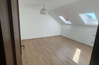 Wohnung mieten in 84419 Obertaufkirchen, 3,5 Zimmer Wohnung mit Balkon bei Obertaufkirchen