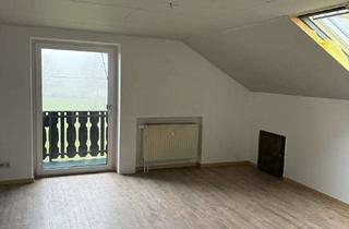 Wohnung mieten in 84419 Obertaufkirchen, 3,5 Zimmer Wohnung mit Balkon bei Obertaufkirchen