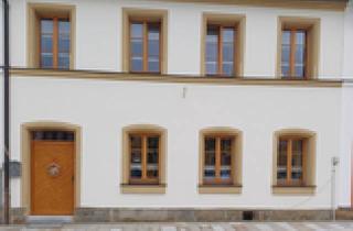 Wohnung mieten in Marktplatz 11, 95514 Neustadt, Helle 3-Zimmer Wohnung in Neustadt am Kulm
