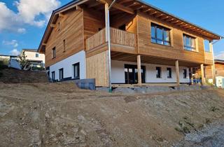 Wohnung mieten in Ungenacher-Str, 94253 Bischofsmais, Erstbezug: Exclusive 4-Zimmer-Wohnung mit Carport und Garten in Bischofsmais