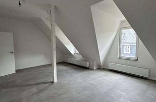 Wohnung mieten in 42853 Remscheid, Traumhafte Dachgeschosswohnung mit Ausgebautem Spitzboden und Stellplatz
