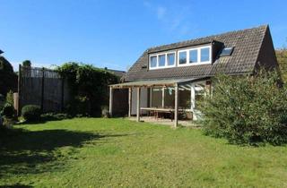 Einfamilienhaus kaufen in 24340 Eckernförde, Sanierungsbedürftiges Einfamilienhaus mit Luftschutzraum und traumhaftem Grundstück in Ostseenähe!