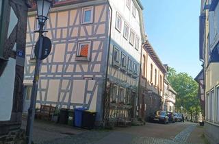 Haus kaufen in Kirchgasse 12, 35423 Lich, Wohnhaus Lich Kernstadt 385000 € - 170 m² - 7 ZimmerAuskunft: baurbaer@web.de. Tel. 01774077862