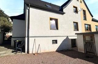 Doppelhaushälfte kaufen in Concordiastr. 26, 09376 Oelsnitz, Doppelhaushälfte mit gutem Grundriss in ruhiger Lage