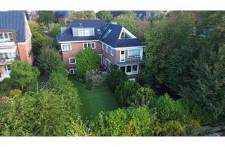 Haus kaufen in 25813 Husum, Stilvolles Wohnen & clevere Kapitalanlage in Husums Innenstadt