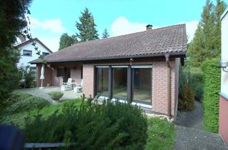 Haus kaufen in 75395 Ostelsheim, 2 Familienhaus in ruhiger Höhenlage von Ostelsheim zu verkaufen!!