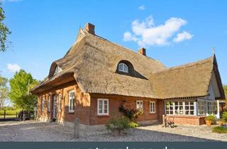 Haus kaufen in 23775 Großenbrode, Historisches Landgut nahe Fehmarn - Stilvoll saniert, großzügig und einzigartig auf ca. 2 Hektar