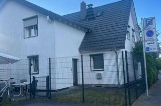 Doppelhaushälfte kaufen in 65479 Raunheim, Doppelhaushälfte im schönen zentralen Raunheim