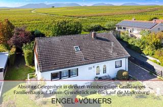 Haus kaufen in 76829 Mörzheim, Absolute Gelegenheit in direkter Weinbergslage: Großzügiges Familienhaus auf Traum-Grundstück mit Bl