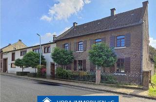 Haus kaufen in 52441 Linnich, Mit Halle und Park!