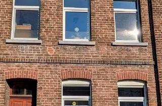 Reihenhaus kaufen in 47929 Grefrath, Reihenhaus mit 4 Zimmern und Stellplatz in Grefrath
