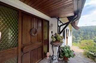 Haus kaufen in Westliche Hauptstraße 25, 75399 Unterreichenbach, Provisionsfrei - Zwei Häuser - Traum Aussicht – Familienidylle