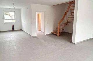 Haus mieten in Obere Hauptstraße 275, 67363 Lustadt, Helles Reihenhaus inkl. Photovoltaikanlage KFW 40 inkl. QNG