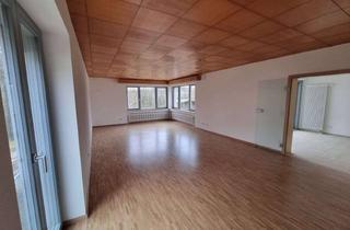 Haus mieten in 72525 Münsingen, Lichtdurchflutetes Haus mit großem Garten zu vermieten