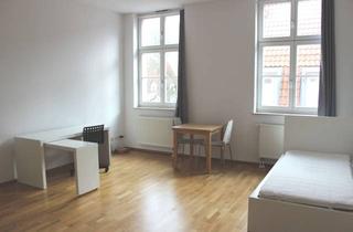 Immobilie mieten in Langenstraße 70, 18439 Altstadt, Möblierte 1-Zimmer in der Stralsunder Altstadt für Azubis und Studenten