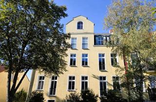 Wohnung kaufen in 13156 Niederschönhausen (Pankow), Großzügig geschnittene 5-Zimmer Wohnung mit 25 m² Dachterrasse und herrlichem Blick zum Brosepark!