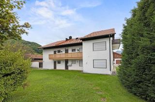 Wohnung kaufen in Niedernfeldstr., 83324 Ruhpolding, Zwei zusammengelegte Erdgeschosswohnungen mit Garten, Terrasse, Garage und Außenstellplatz