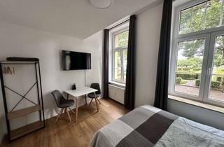Wohnung kaufen in Luisenstraße 10, 68766 Hockenheim, Renovierte 1-ZKB-Wohnung in Hockenheim. Vielseitig nutzbar, möbliert & mit Stellplatz