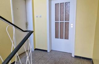 Wohnung mieten in Alleestr. 56, 42853 Innen, Schöne und gepflegte 4-Raum-Wohnung in Remscheid