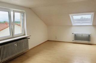 Wohnung mieten in 88214 Ravensburg, Vollständig renovierte 3-Zimmer Dachgeschosswohnung mit EBK in Ravensburg