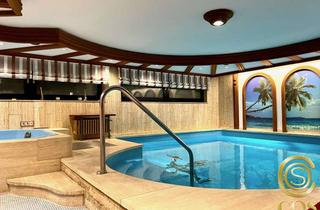 Villa kaufen in 70567 Möhringen, Die Chance: Luxuriöse Villa mit Mehrfamilienhaus in Möhringen